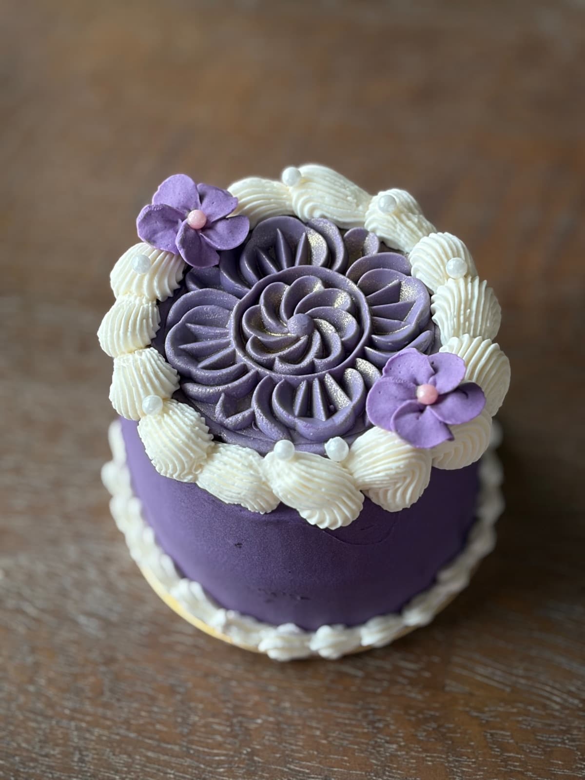 AUTUMN NANO CAKES - Ube Caramel